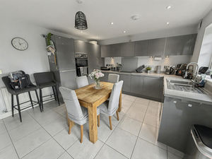 Photo 4- click for photo gallery